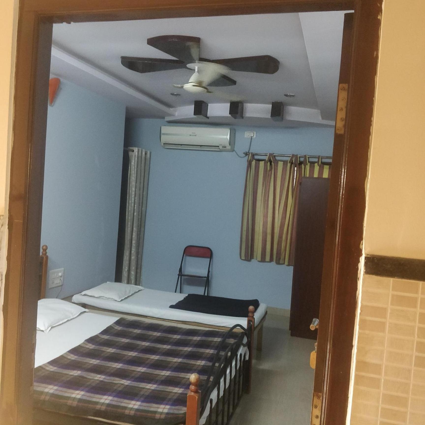 Hotel Delta Executive Shirdi Exterior foto